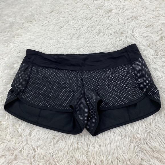 Lululemon Speed Short Ravish Reptile Silver Black / Black - Picture 2 of 9